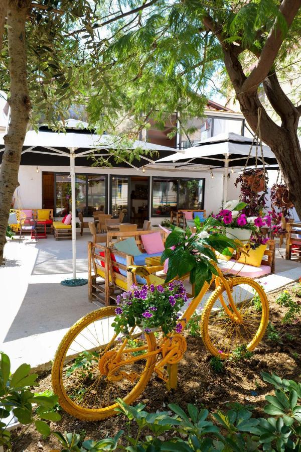 Eden Hotel Саранде Екстериор снимка